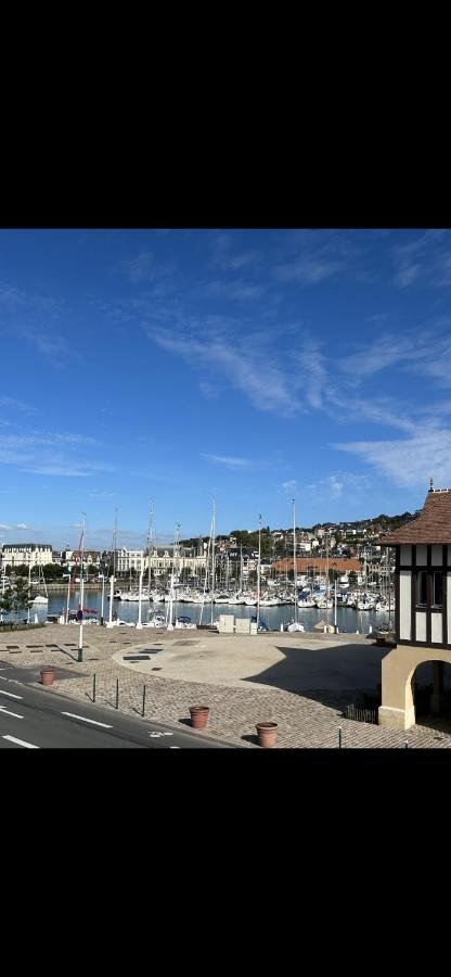La Marine Apartment Deauville Exterior foto
